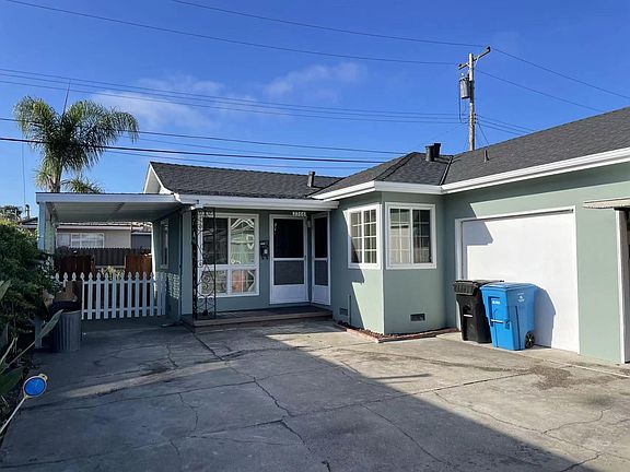 2nd image of 2366 Patricia Dr #2366