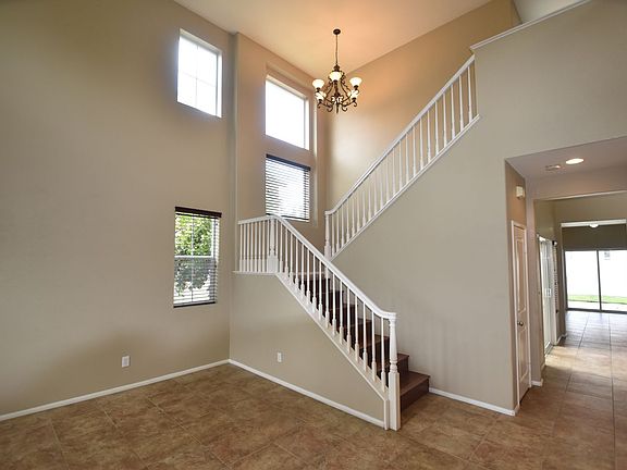 2nd image of 12324 Westpark Cir