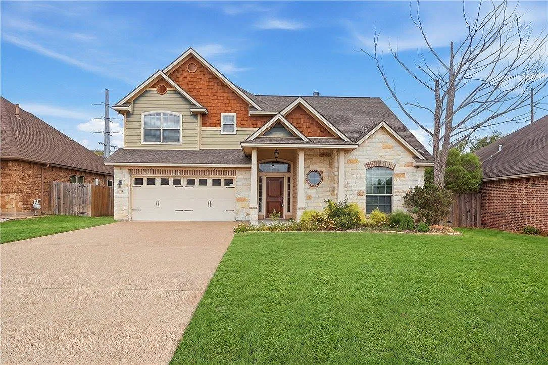 4 bed, 2601 sqft, $2,625 — Photo 1