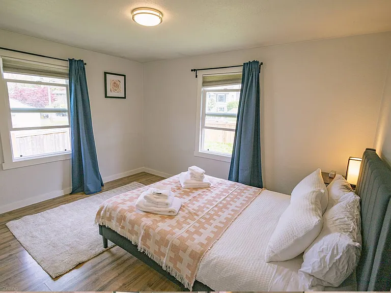 3018 E Denny Way — Photo 14