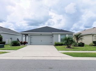 426 Saint Georges Cir, Eagle Lake, FL 33839