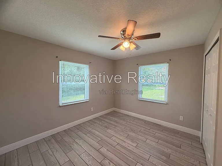 144 N Park Ave — Photo 14