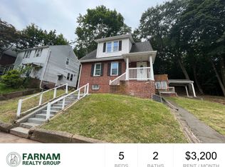 22 Hemlock St, West Haven, CT 06516