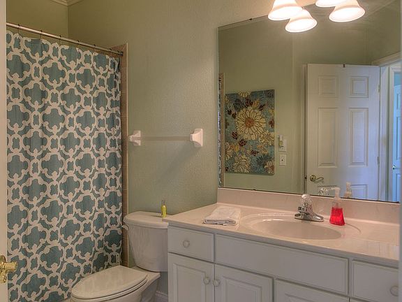 3rd image of 14604 Mondavi Ct