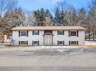 N5288 Clover Ct, Onalaska, WI 54650