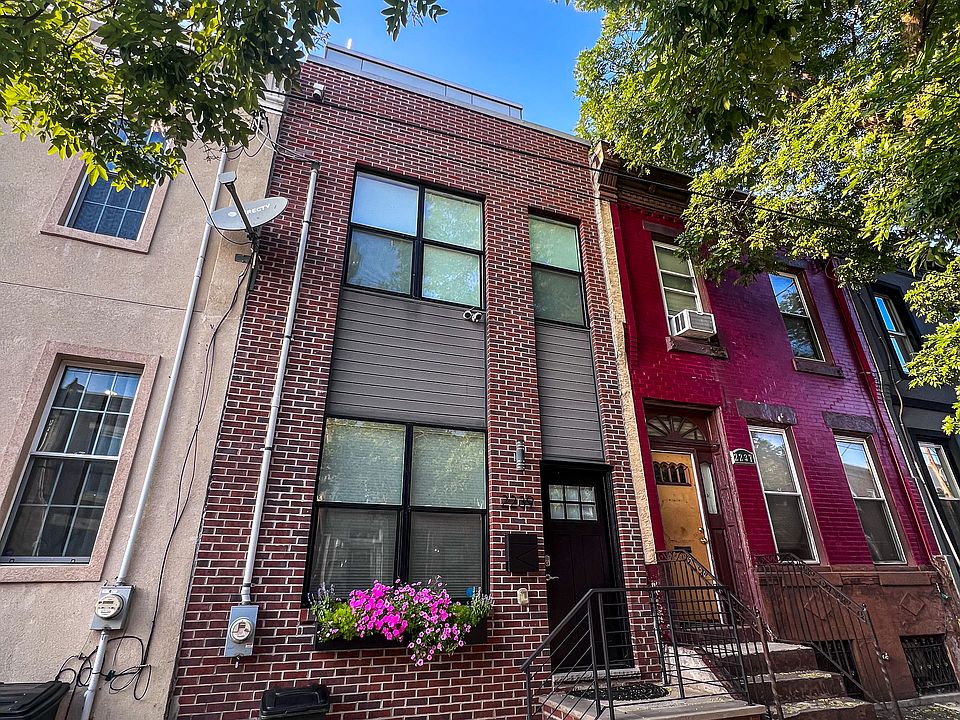 1st image of 2239 Tasker St