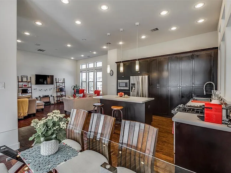 2612 Polk Ave #B — Photo 12