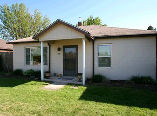 531 W Whitman Dr, College Place, WA 99324