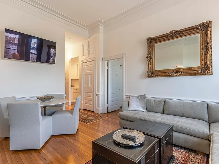462 Beacon St #22 — Photo 5