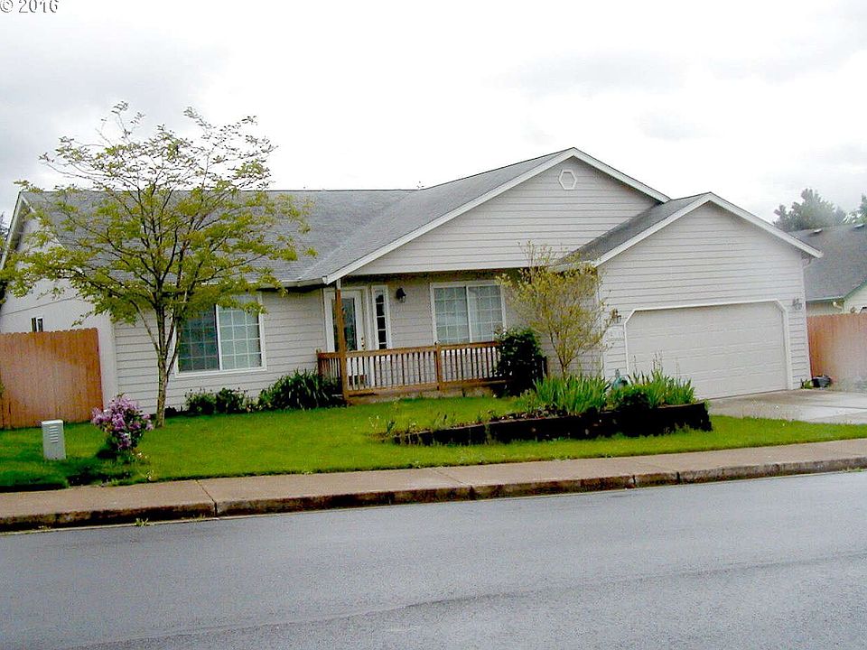 1st image of 811 E Fir Ave