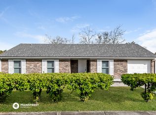 8253 N Spring Lake Rd, Jacksonville, FL 32210