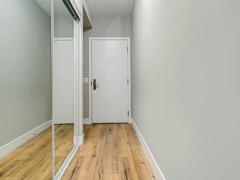 25 Selby St #404 — Photo 6
