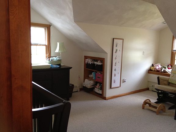 4th image of 83 Lakeshore Dr #1
