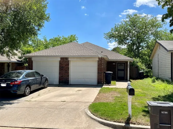 4966 Willie St #4966 & 4968, Fort Worth, TX 76105