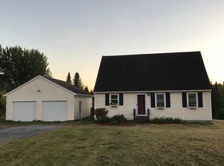 1495 Sandy Birch Rd, Georgia, VT 05468