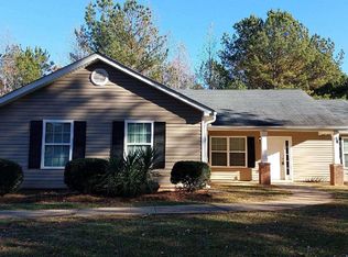 47 Walton Ln, Newnan, GA 30263