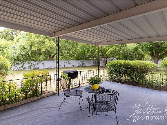 2nd image of 4409 Highland Lake Dr