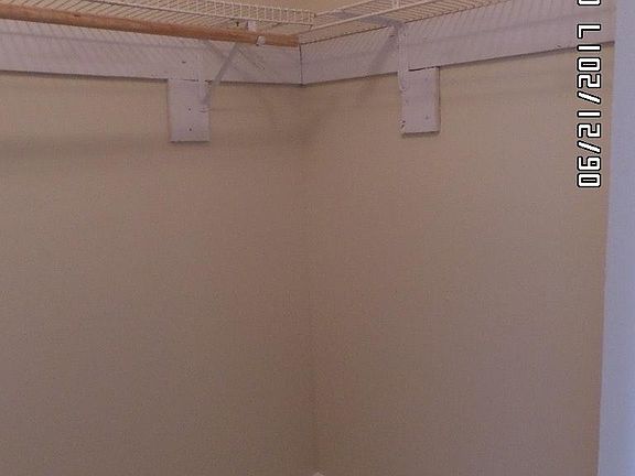 5th image of 3710 NW 21st St APT 209