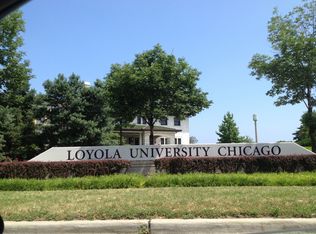 6300 N Sheridan Rd APT 516, Chicago, IL 60660