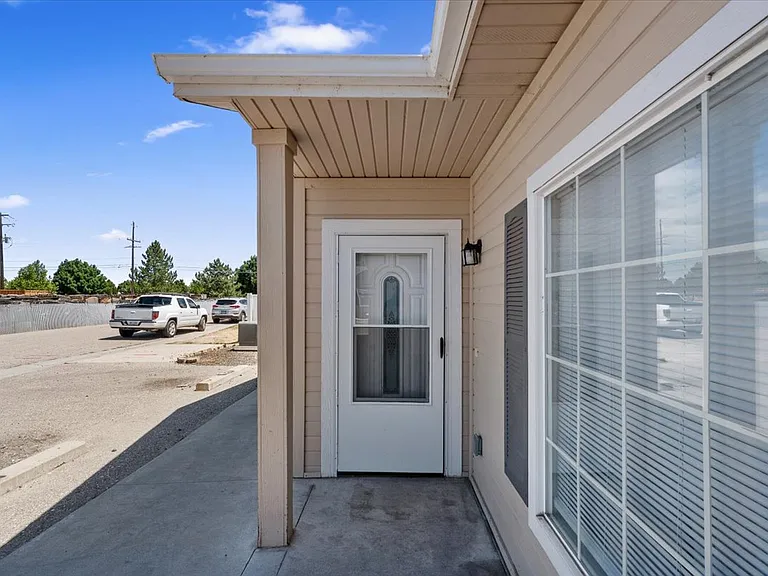 727 Stampede Ct #2A — Photo 4