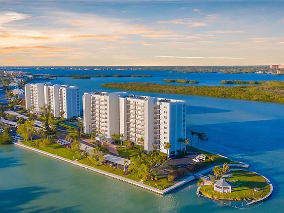 4th image of 9397 Midnight Pass Rd APT 901