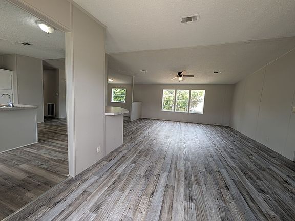 3rd image of 110 NE 68th Ct