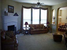 Bright and spacious family room