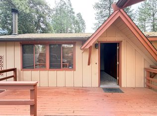 25316 Marion Ridge Dr, Idyllwild, CA 92549