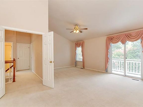 5th image of 1476 Lake James Dr