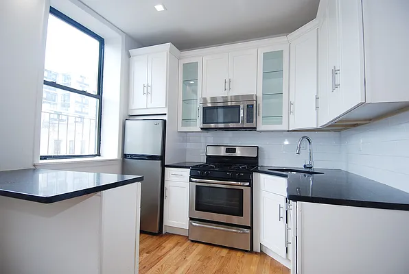 Rented by (Legacy) Tri Hill Realty Group LLC | media 3