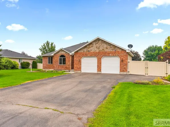 1010 Rimrock Canyon Dr, Shelley, ID 83274