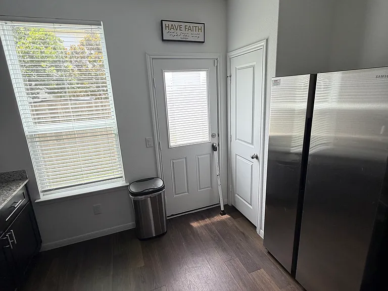 10110 Clearwick St — Photo 11
