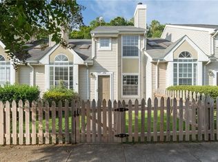 298 Rivers Ridge Cir, Newport News, VA 23608