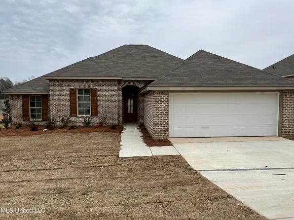 498 Silver Hill Dr, Pearl, MS 39208