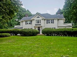 1150 Northampton St, Holyoke, MA 01040