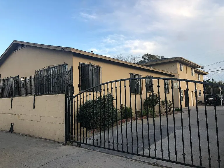 360 E Imperial Hwy #C — Photo 11