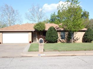5211 Wildwood Dr, Wichita Falls, TX 76302