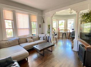 2100 W Division St UNIT 2E, Chicago, IL 60622