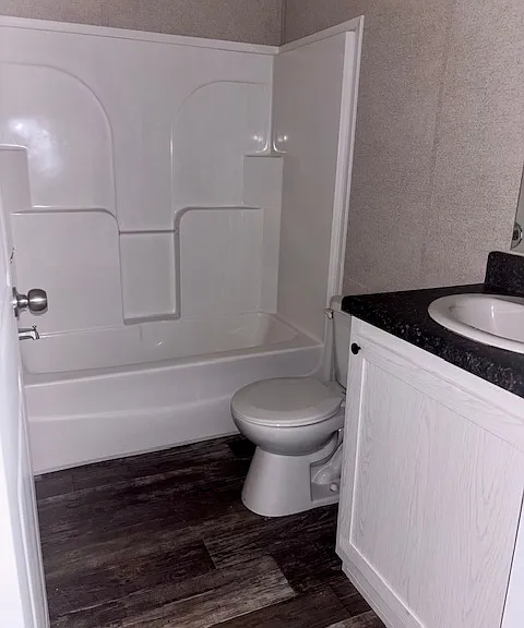1304 Gary St — Photo 8