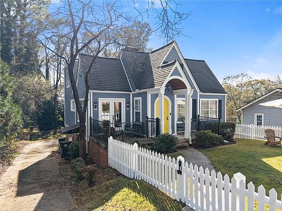 4th image of 401 Ridgewood Ave