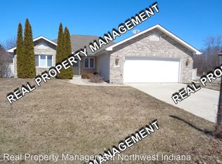 720 Fatima Ln, Hobart, IN 46342
