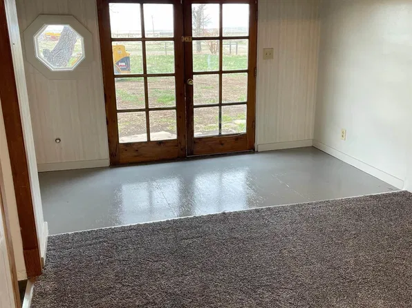 523 Lewis Ave, Rock River, WY 82083