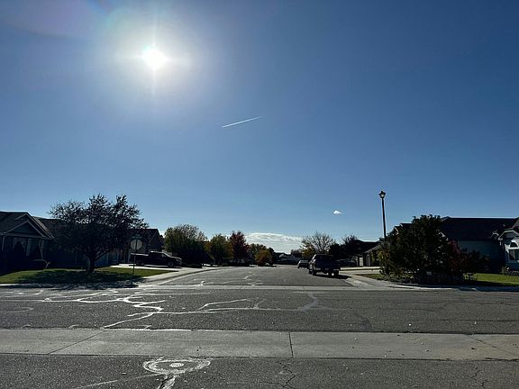 4th image of 5613 29th Street Rd