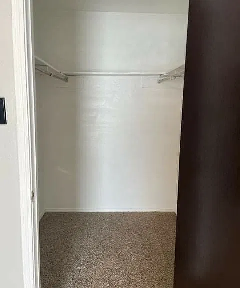Ashley Oaks Apartments — Photo 13