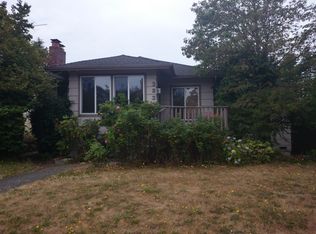 3231 44th Ave SW, Seattle, WA 98116