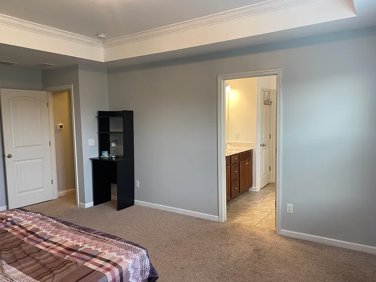 2429 Miranda Dr — Photo 50