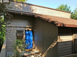 3885 SW Canby St, Portland, OR 97219