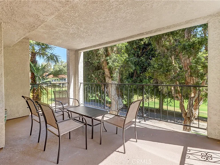 5515 Paseo Del Lago W #2G — Photo 25