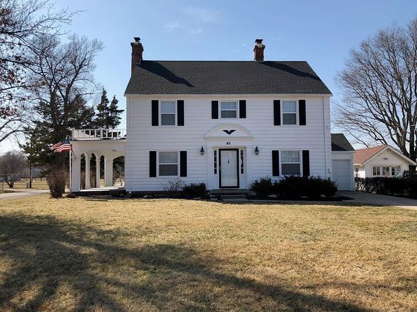 801 Pearson Ave