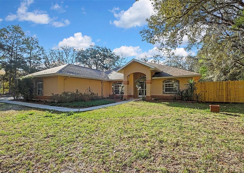 1st image of 340 E Savoy St